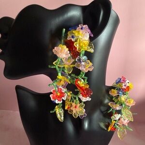 (NEW NWT) Colorful Floral Statement Earrings
